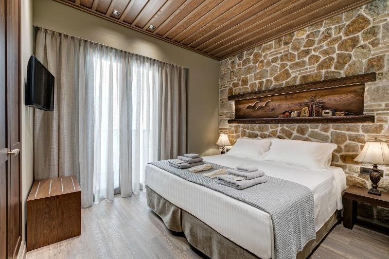 Estia Boutique 4*
