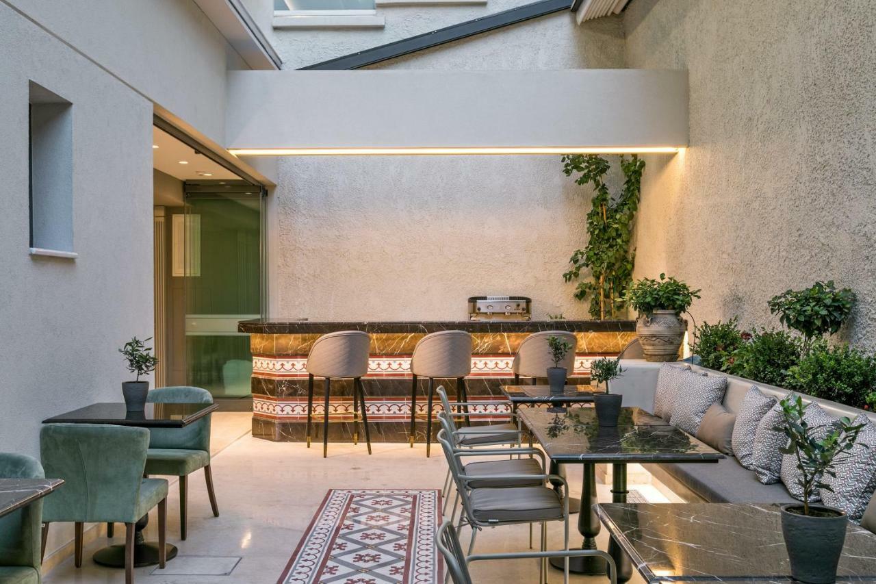 Estia Boutique Aparthotel 4*