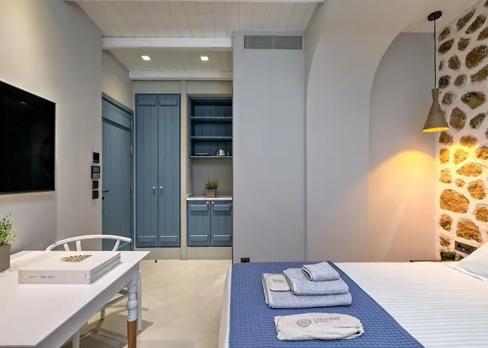 Estia Boutique Apartments