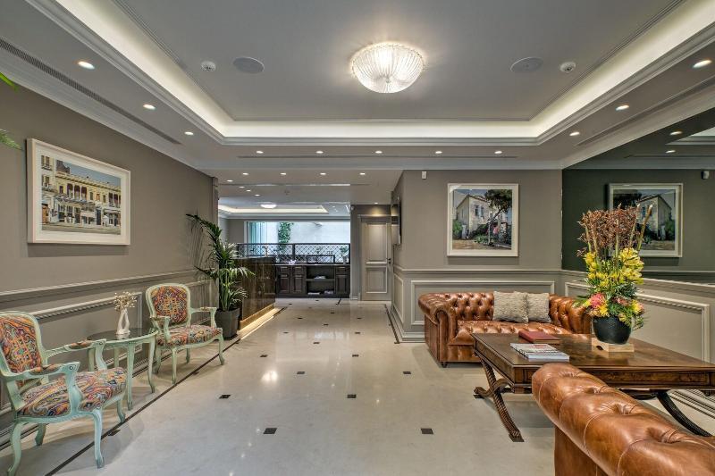 Estia Boutique 4*